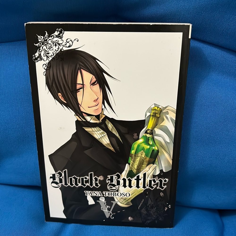 Black Butler Comic Volume 5 By Yana Toboso Rated For Older Teens